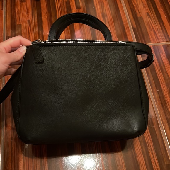 Guess crossbody/shoulder bag - Picture 2 of 9